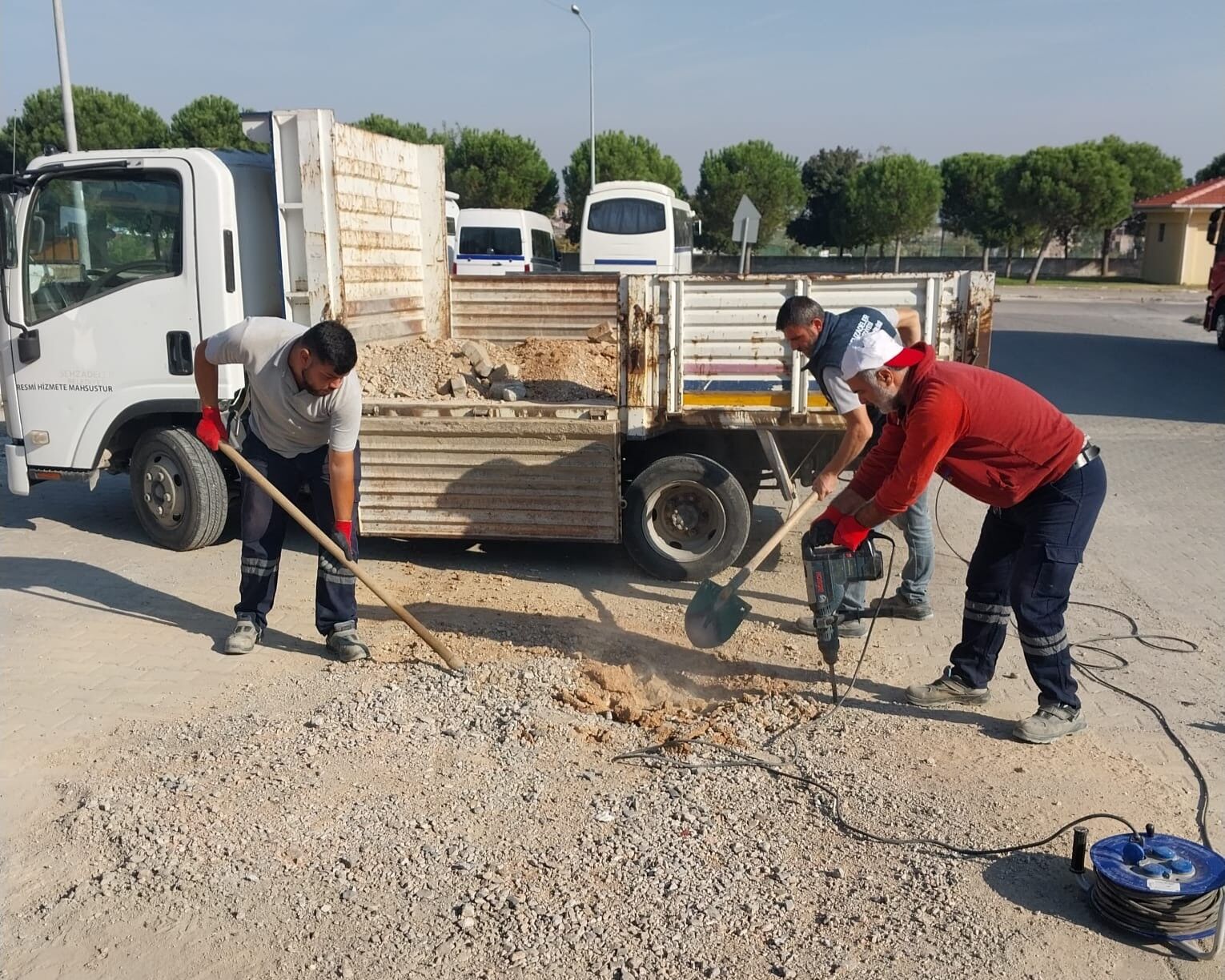 Şehzadeler'de olumsuzluklara hızlı müdahale